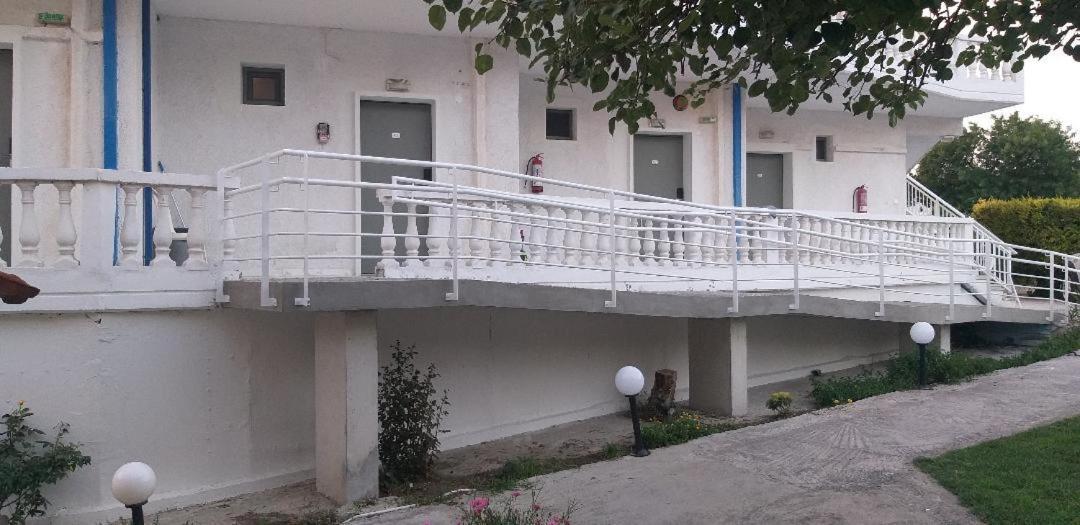 Hotel Paraktio Nea Kallikrateia Luaran gambar